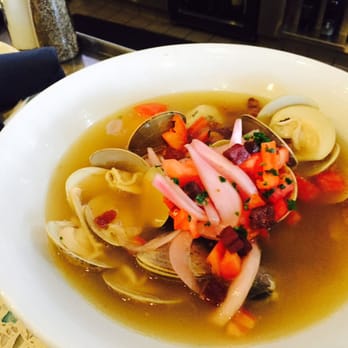 High Tide - Clams in beer broth - Seafood Near Me - Gilbert, Arizona High Tide - Clams in beer broth - Seafood Near Me - Gilbert, Arizona