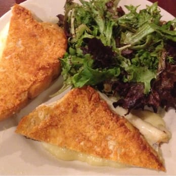 Hell's Kitchen - Grilled Cheese and Side Salad - New American Near Me - Minneapolis, Minnesota Hell's Kitchen - Grilled Cheese and Side Salad - New American Near Me - Minneapolis, Minnesota