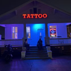 Broadway Tattoo Parlor - Broadway Tattoo Studio