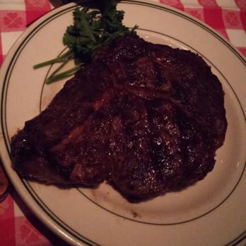 Manny's Steakhouse - Porterhouse steak - Steakhouses Near Me - Minneapolis, Minnesota Manny's Steakhouse - Porterhouse steak - Steakhouses Near Me - Minneapolis, Minnesota