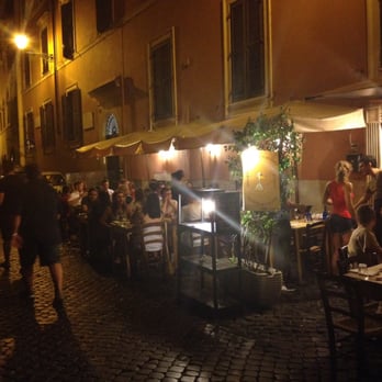 Sette Oche - Front door and patio - Pizza Near Me - Rome, RM Sette Oche - Front door and patio - Pizza Near Me - Rome, RM