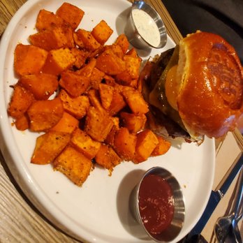 The Rustik Fork - Brunch burger with sweet potatoes - Gastropubs Near Me - Riverside, California The Rustik Fork - Brunch burger with sweet potatoes - Gastropubs Near Me - Riverside, California