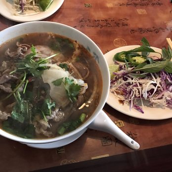 iPho Vietnamese Cuisine - Bún Bò Hue - Bubble Tea Near Me - Cincinnati, Ohio