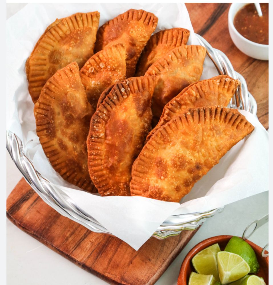 Jo’s Empanadas Logo