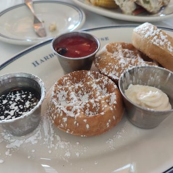 Harbor House by Bartolotta - Seafood Near Me - Milwaukee, Wisconsin