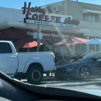 Harry's Coffee Shop - PARKING SEARCH STARTS, we had parking karma getting a disabled spot in a front spot in the BACK!!! - American Near Me - La Jolla, California