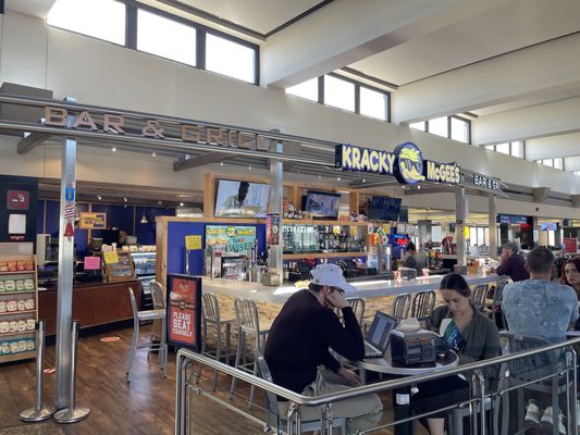 Eppley Airfield by null