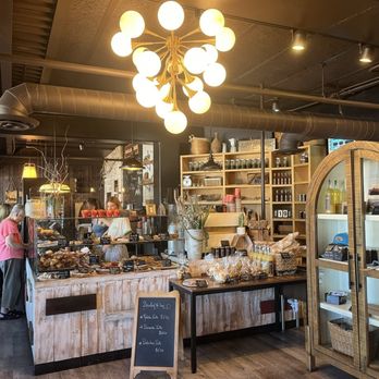 Clafoutis - Interior - French Near Me - Santa Fe, New Mexico