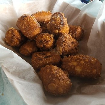 Cranberry Resort - Fried pretzel bites - American Near Me - Huntsville, Ohio