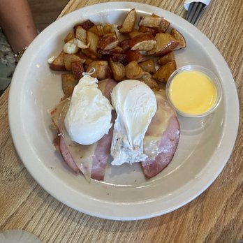 Nury’s - Benedict. Sauce on the side - Breakfast & Brunch Near Me - Fredericksburg, Texas Nury’s - Benedict. Sauce on the side - Breakfast & Brunch Near Me - Fredericksburg, Texas