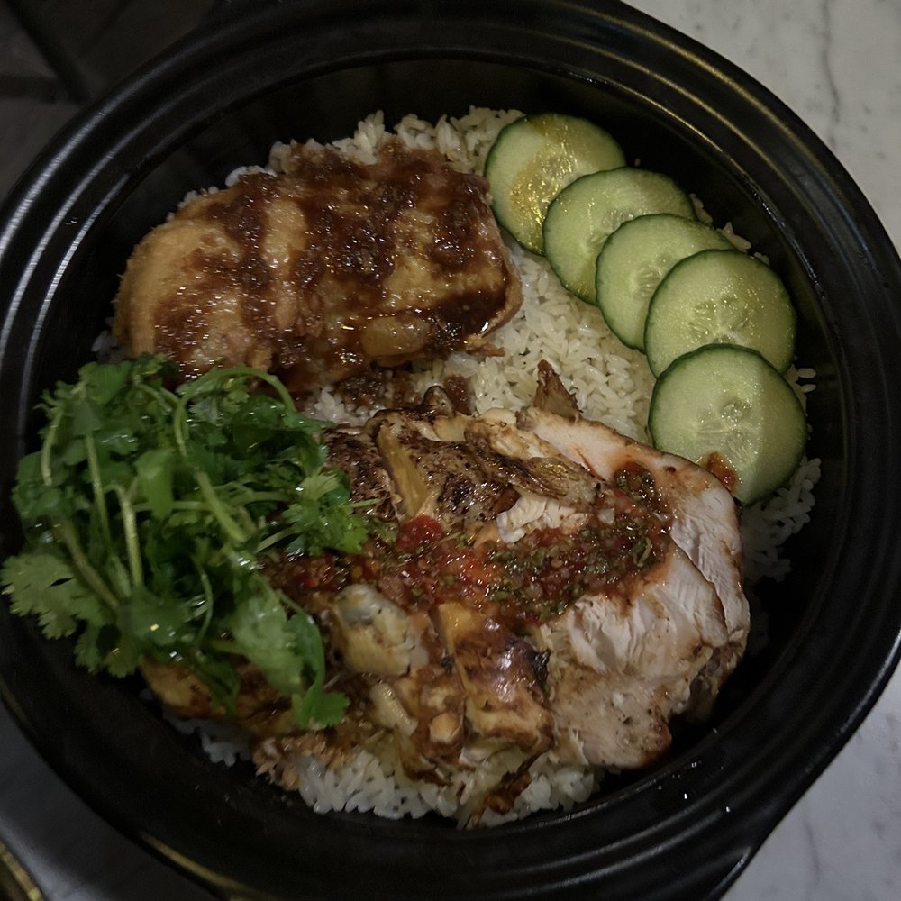 Bisutoro - Hainanese Chicken - Ramen Near Me - Phoenix, Arizona