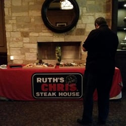 Yelp's Ultimate Elite Happy Hour at Ruth's Chris-- Part Two - New friends and new restaurants to try! Great night!