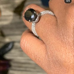 Saatchi Jewelry