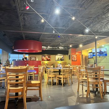 Reginelli's Pizzeria - Loved having the place to ourselves. - Pizza Near Me - Baton Rouge, Louisiana