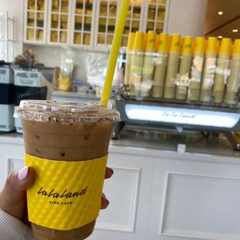 La La Land - Coffee & Tea Near Me - Santa Monica, California La La Land - Coffee & Tea Near Me - Santa Monica, California