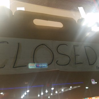 ampm - The night worker closes the entire location for an hour at 3am to clean the outside. - Convenience Stores Near Me - Bakersfield, California
