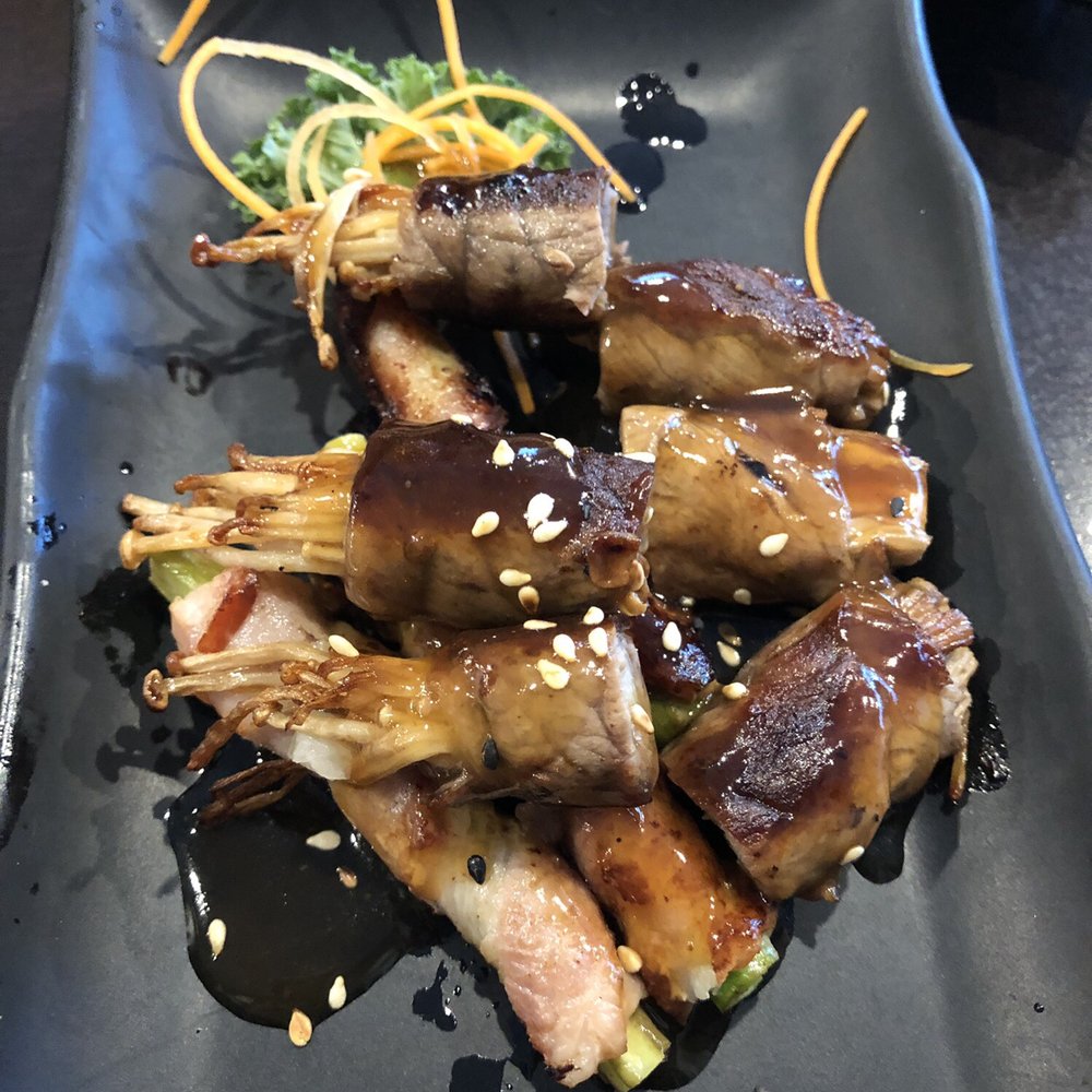Torii Sushi - Beef roll - Sushi Bars Near Me - Aurora, Ontario Torii Sushi - Beef roll - Sushi Bars Near Me - Aurora, Ontario