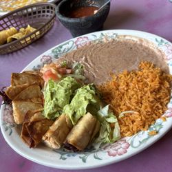 El Caporal Mexican Restaurant - Chicken taquitos