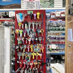 Bauman's Ace Hardware - Keys!!