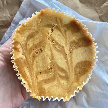 Carter & Co - Caramel mini cheesecake - Chocolatiers & Shops Near Me - Port Orchard, Washington Carter & Co - Caramel mini cheesecake - Chocolatiers & Shops Near Me - Port Orchard, Washington
