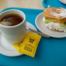 Pastelaria Brejoense - Chocolate and vanilla tea