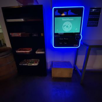 Progress Brewing - Games and music - Breweries Near Me - South El Monte, California