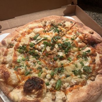 Troy's Italian Kitchen - Vegan BYO Pizza w pineapple -- 10/10 ! - Pizza Near Me - Arlington, Virginia Troy's Italian Kitchen - Vegan BYO Pizza w pineapple -- 10/10 ! - Pizza Near Me - Arlington, Virginia