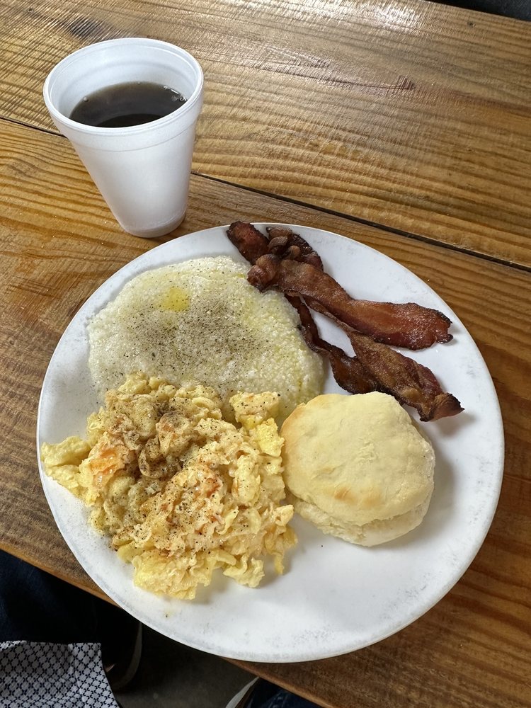 Mary Lou's Biscuit Bar Logo