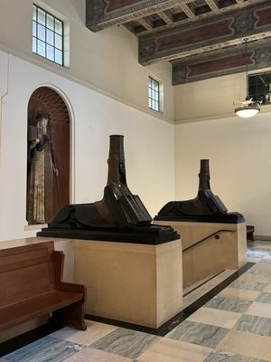 630 W 5th St by null