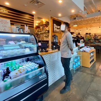Dear Diary Coffee - Order counter - Coffee & Tea Near Me - Austin, Texas