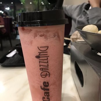 Cafe Dazzling - Strawberry Milk Tea (non caffeinated) no boba. How cute are these cups???! - Ramen Near Me - Tracy, California Cafe Dazzling - Strawberry Milk Tea (non caffeinated) no boba. How cute are these cups???! - Ramen Near Me - Tracy, California