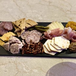 Blu Violet - Artisanal Charcuterie & Cheese Board