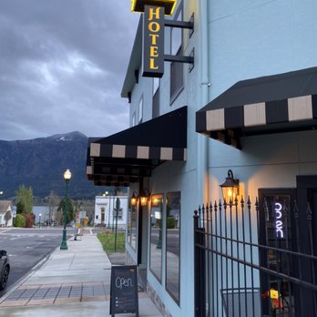 Hotel Stevenson - In the heart of Columbia River Gorge, city center Stevenson Washington! - Hotels Near Me - Stevenson, Washington Hotel Stevenson - In the heart of Columbia River Gorge, city center Stevenson Washington! - Hotels Near Me - Stevenson, Washington