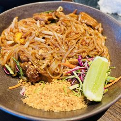 Beau Thai - Tennyson - Pad Thai, baby!