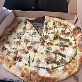 JP’s Pizza - White with sausage - Pizza Near Me - Kaumakani, Hawaii