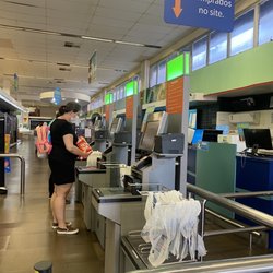 Supermercado Angeloni - Self checkout