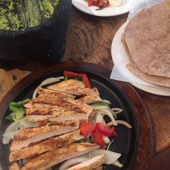 Cilantro - Chicken fajitas - Mexican Near Me - New York, New York Cilantro - Chicken fajitas - Mexican Near Me - New York, New York