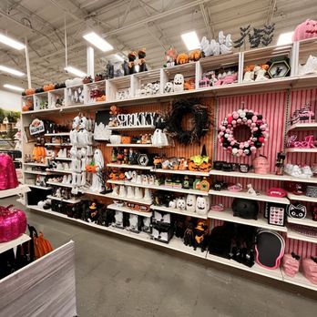 Michaels - Summerween 2025 - Arts & Crafts Near Me - Redlands, California Michaels - Summerween 2025 - Arts & Crafts Near Me - Redlands, California