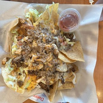 Ralph's Harborview Bar & Grill - Half order Beef nachos - New American Near Me - Gilbertsville, Kentucky