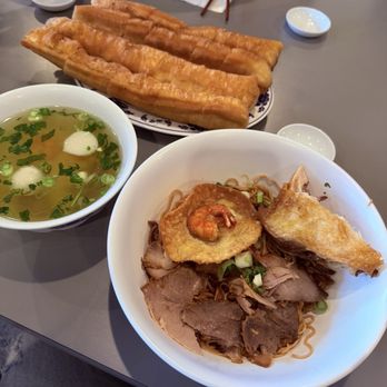 Mi A Dong - #7 (the chinese donut in the back doesn't come with the order) - Vietnamese Near Me - Fountain Valley, California Mi A Dong - #7 (the chinese donut in the back doesn't come with the order) - Vietnamese Near Me - Fountain Valley, California