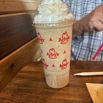 Arby's - Jamocha shake - Fast Food Near Me - Ventura, California