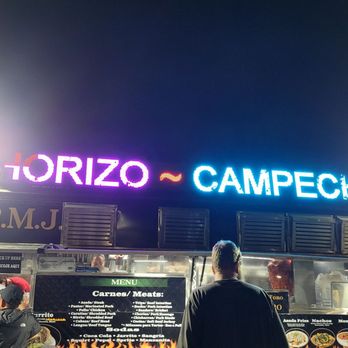 El Toro De Oro - Outside - Tacos Near Me - Westminster, California