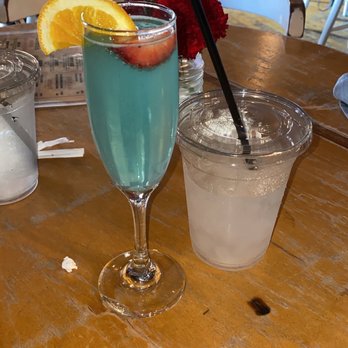 Taste Bar + Kitchen - Fruit Punch mimosa! - Cocktail Bars Near Me - Houston, Texas Taste Bar + Kitchen - Fruit Punch mimosa! - Cocktail Bars Near Me - Houston, Texas