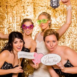 Lumee Booth - Atlanta photo booth rental