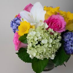Allan Woods Flowers - A Spring Thing