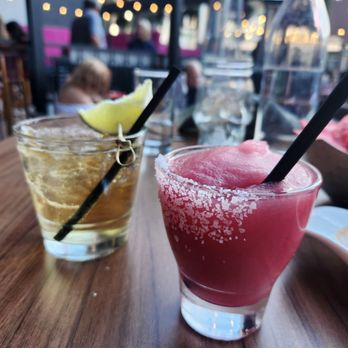 Rosa Mexicano - Happy hour mini frozen pomegranate margarita - Mexican Near Me - Las Vegas, Nevada Rosa Mexicano - Happy hour mini frozen pomegranate margarita - Mexican Near Me - Las Vegas, Nevada
