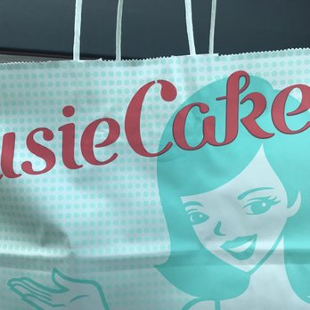 SusieCakes - Studio City - Bakeries Near Me - Studio City, California SusieCakes - Studio City - Bakeries Near Me - Studio City, California