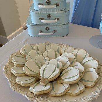 CocoaBerry Cake Co - The adorable cookies - Bakeries Near Me