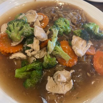 Bhan Mae Vane - Rad Na - Thai Near Me - Alameda, California