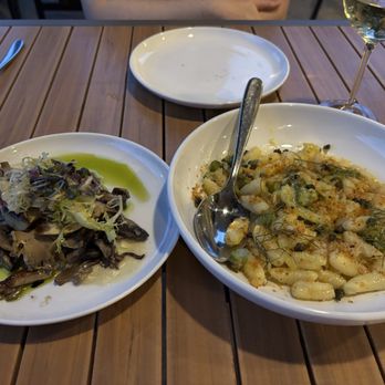 Little Fox - Royal trumpet mushrooms & cavatelli - New American Near Me - Saint Louis, Missouri